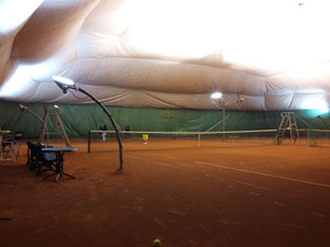 Tennishalle Rehberge alte Beleuchtung